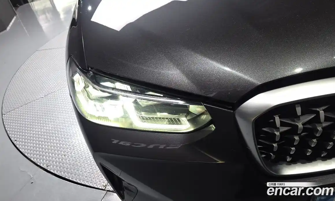BMW X4 2022 2.0 автомат (гидро), фото 8