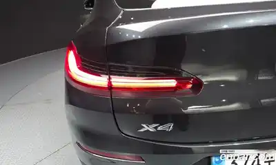 BMW X4 2022 2.0 автомат (гидро), миниатюра 9