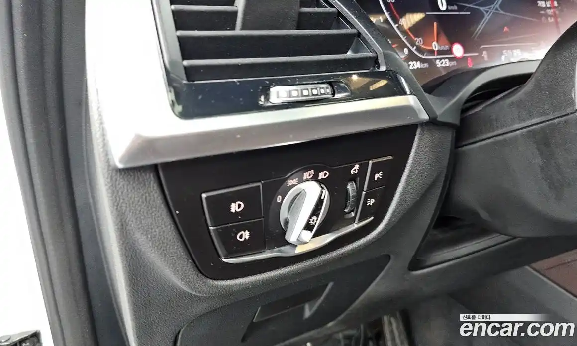 BMW X4 2021 2.0 автомат (гидро), фото 33