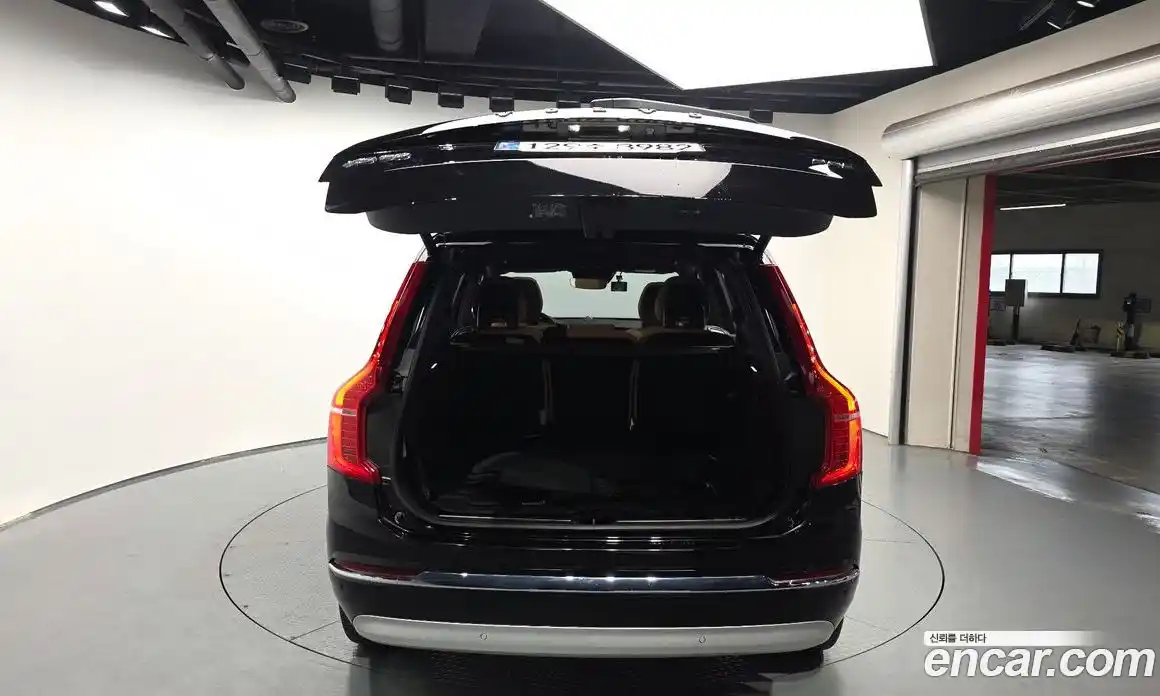 Volvo XC90 2022 2.0 автомат (гидро), фото 20