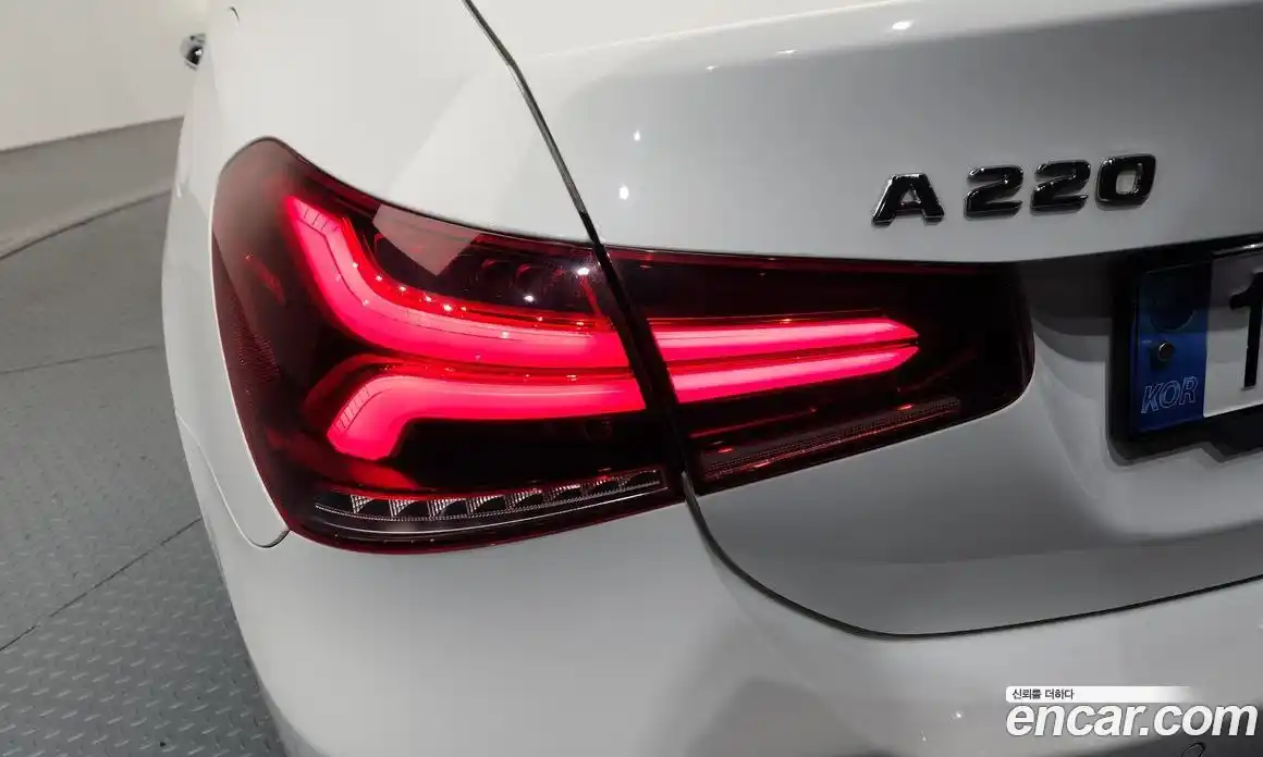 Mercedes-Benz A-Class 2022 2.0 гидро, фото 9 Mercedes-Benz A-Class 2022 2.0 гидро, фото 9