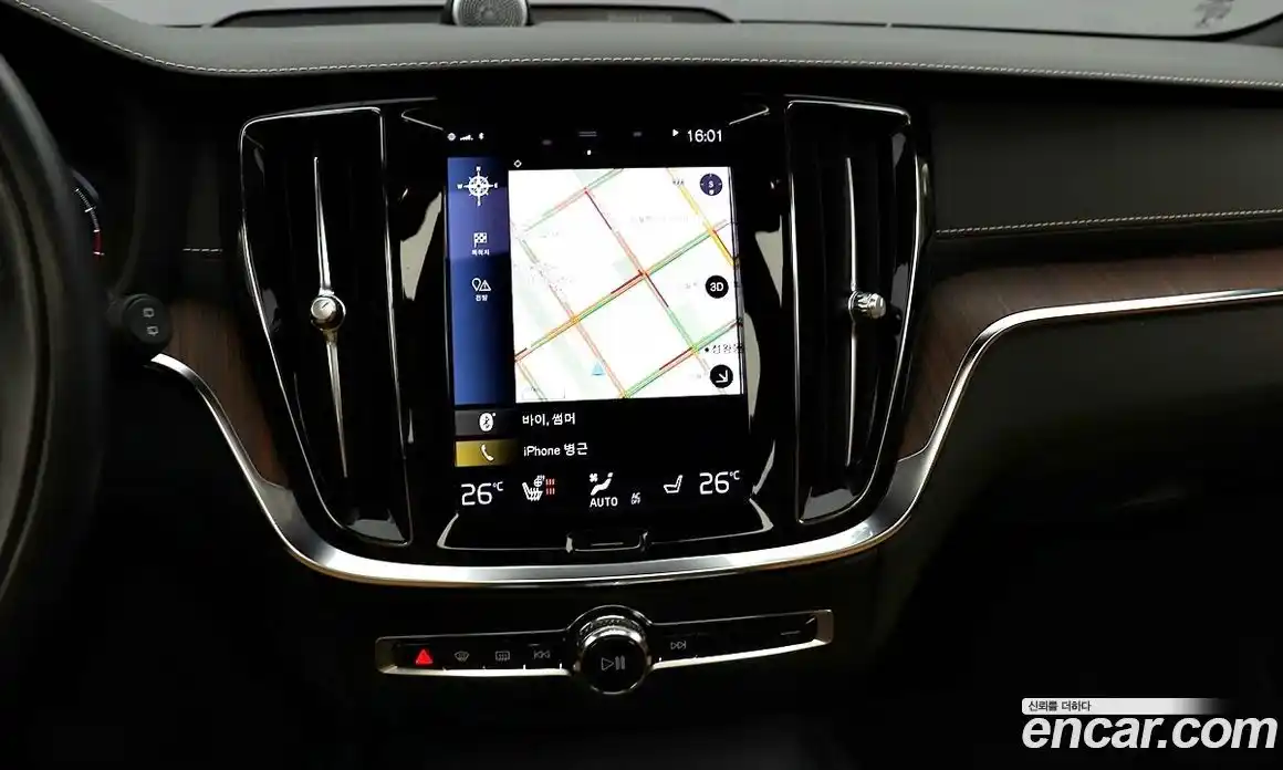 Volvo V60 2022 2.0 автомат (гидро), фото 14
