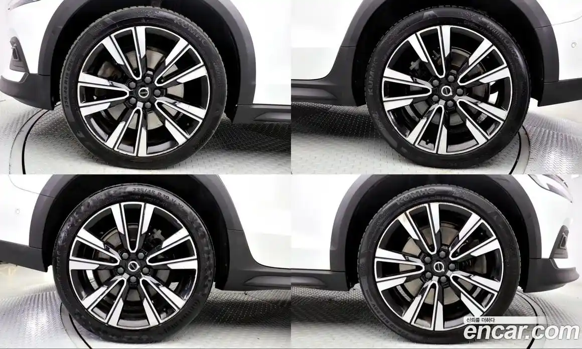 Volvo V60 2022 2.0 автомат (гидро), фото 5