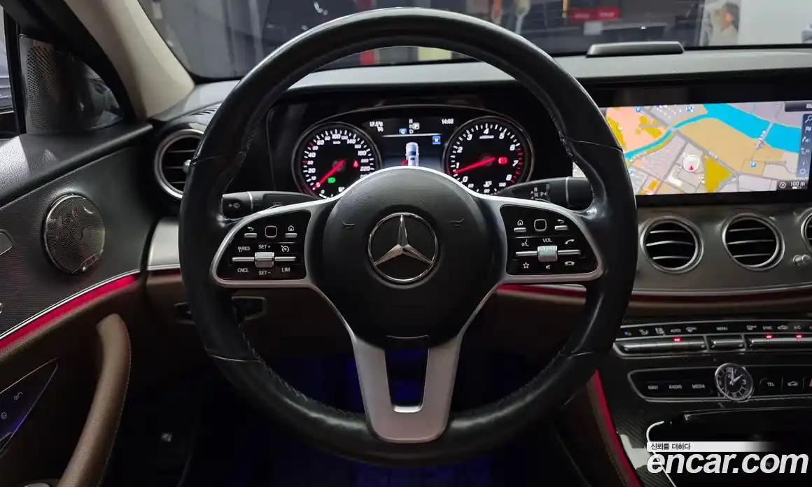 Mercedes-Benz E-Class 2019 2.0 автомат (гидро), фото 13
