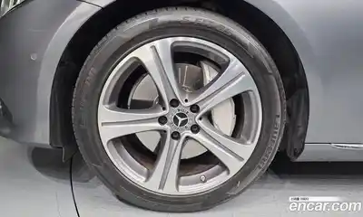 Mercedes-Benz E-Class 2019 2.0 автомат (гидро), миниатюра 5
