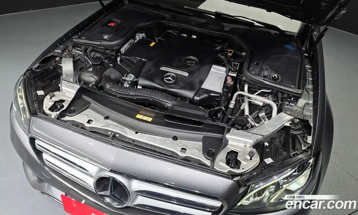 Mercedes-Benz E-Class 2019 2.0 автомат (гидро), фото 6