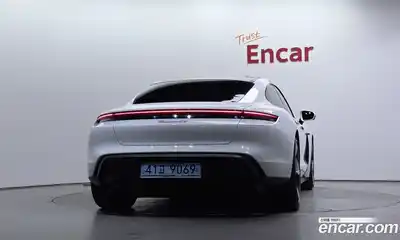 Porsche Taycan 2021 0.1 автомат (гидро), миниатюра 4