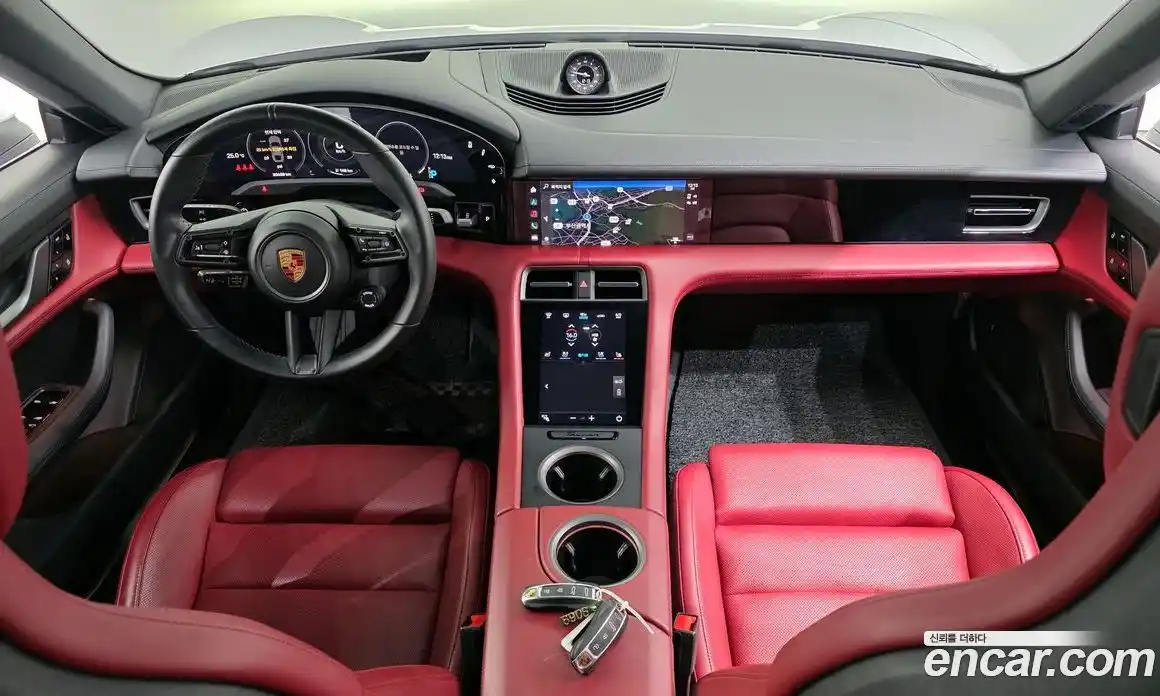 Porsche Taycan 2021 0.1 автомат (гидро), фото 10