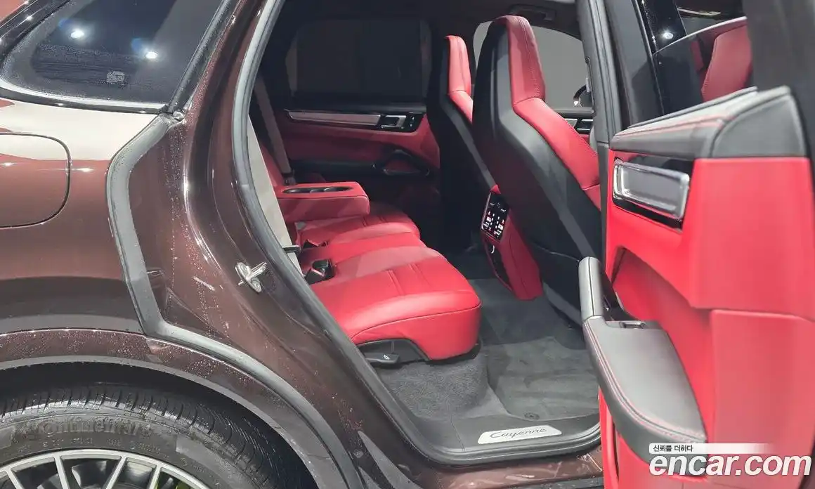 Porsche Cayenne 2023 3.0 автомат (гидро), фото 17