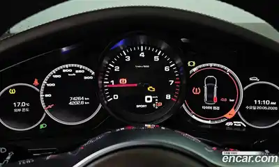 Porsche Panamera 2018 3.0 автомат (гидро), миниатюра 8