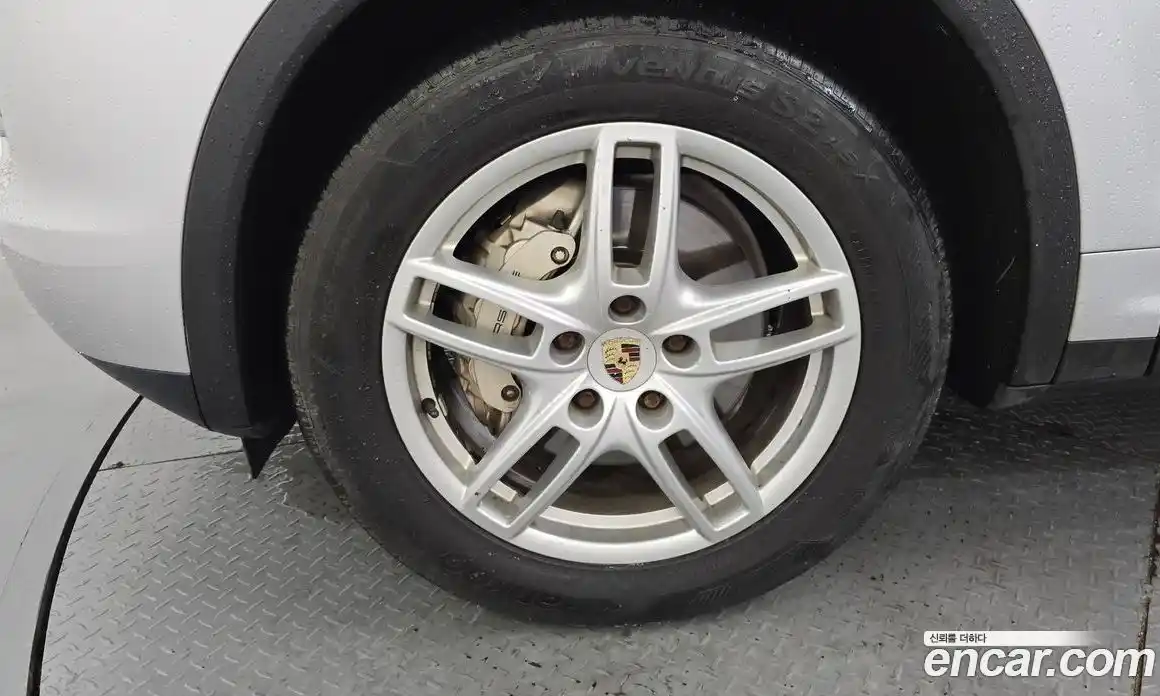 Porsche Cayenne 2011 4.8 автомат (гидро), фото 5