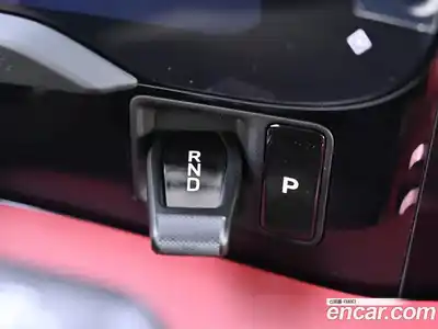 Porsche Taycan 2025 0.1 автомат (гидро), миниатюра 9