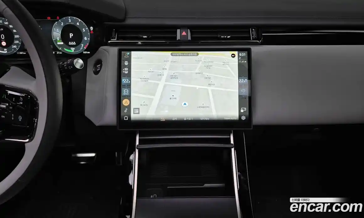 Land Rover Range Rover Velar 2025 2.0 автомат (гидро), фото 17