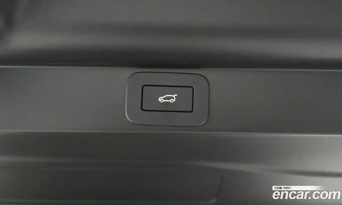 Land Rover Range Rover 2024 4.4 автомат (гидро), фото 36