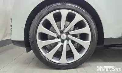 Land Rover Range Rover 2024 4.4 автомат (гидро), миниатюра 5