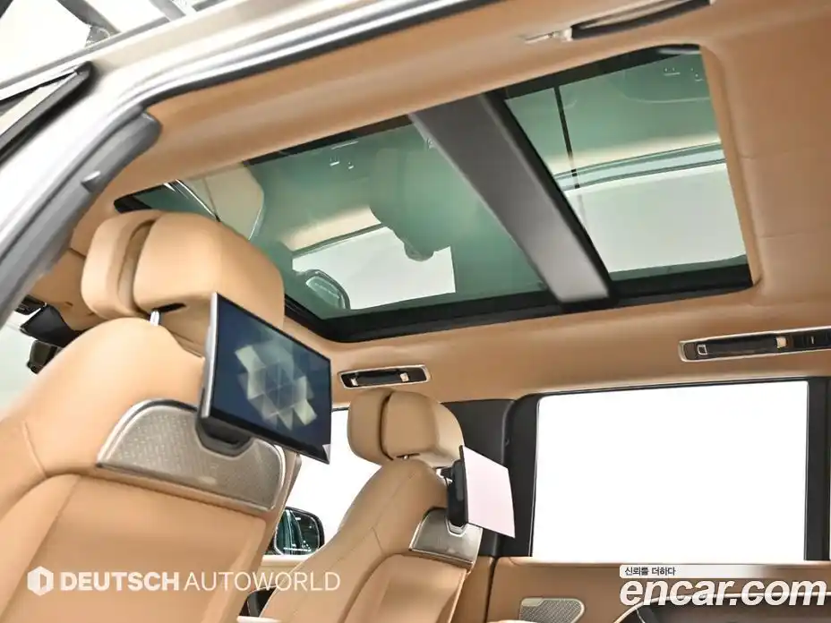 Land Rover Range Rover 2023 4.4 автомат (гидро), фото 18