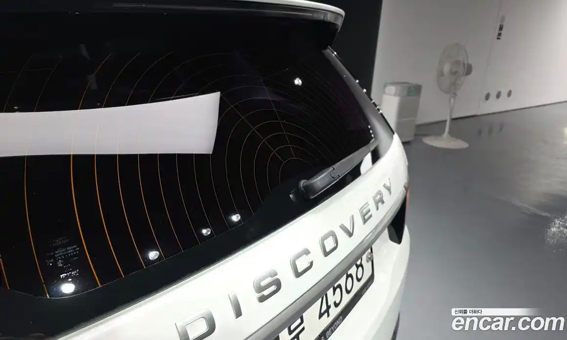 Land Rover Discovery Sport 2018 2.0 автомат (гидро), фото 43