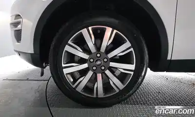 Land Rover Discovery Sport 2018 2.0 автомат (гидро), миниатюра 5