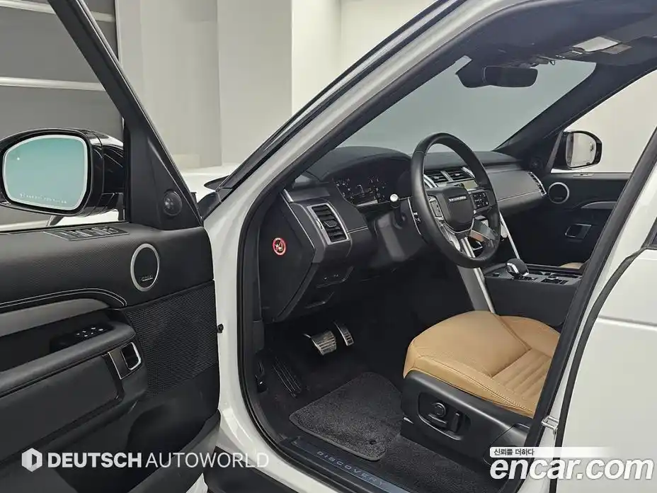 Land Rover Discovery 2025 3.0 автомат (гидро), фото 11