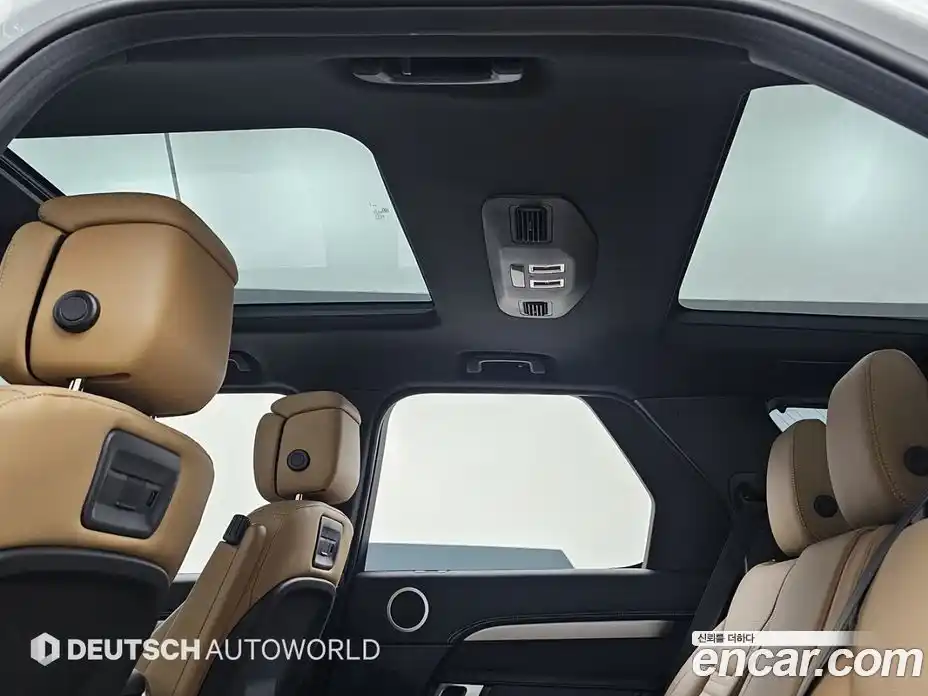 Land Rover Discovery 2025 3.0 автомат (гидро), фото 18