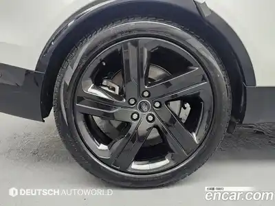 Land Rover Discovery 2025 3.0 автомат (гидро), миниатюра 5
