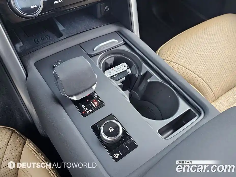 Land Rover Discovery 2025 3.0 автомат (гидро), фото 9