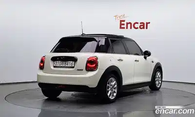 Mini Cooper 2018 1.5 автомат (гидро), миниатюра 2