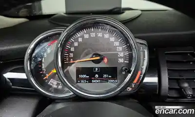 Mini Cooper 2018 1.5 автомат (гидро), миниатюра 8
