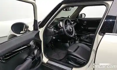 Mini Cooper 2018 1.5 автомат (гидро), миниатюра 10