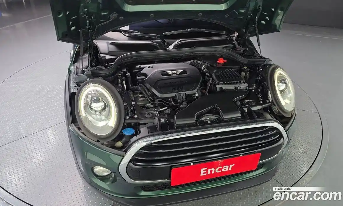 Mini Cooper 2017 1.5 автомат (гидро), фото 6