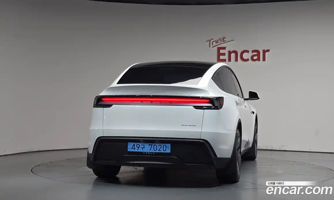 Tesla Model Y 2025 0.2 гидро, фото 3