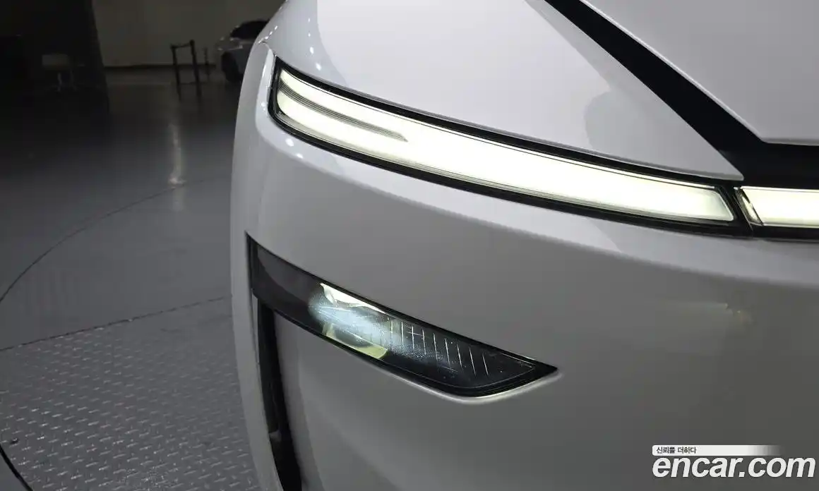 Tesla Model Y 2025 0.2 гидро, фото 7