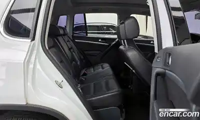 Volkswagen Tiguan 2015 2.0 автомат (гидро), миниатюра 11