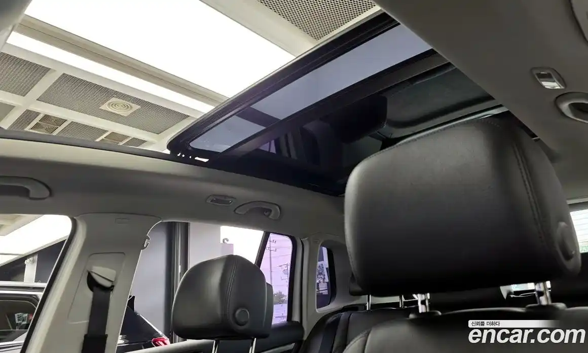 Volkswagen Tiguan 2015 2.0 автомат (гидро), фото 16
