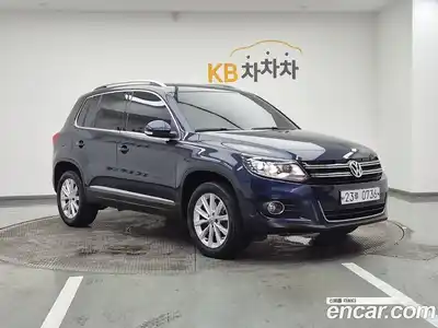Volkswagen Tiguan 2015 2.0 автомат (гидро), миниатюра 2