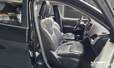 Jeep Cherokee 2018 2.4 автомат (гидро), миниатюра 12
