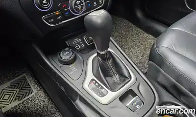 Jeep Cherokee 2018 2.4 автомат (гидро), миниатюра 9