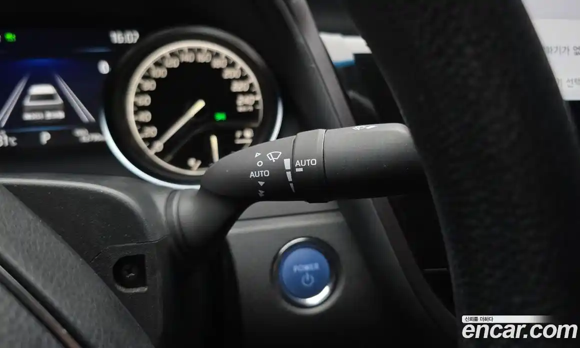 Toyota Camry 2024 2.5 гидро, фото 16