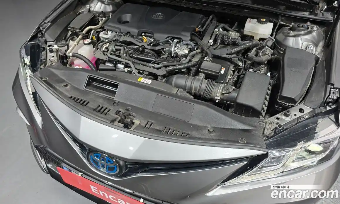Toyota Camry 2024 2.5 гидро, фото 6
