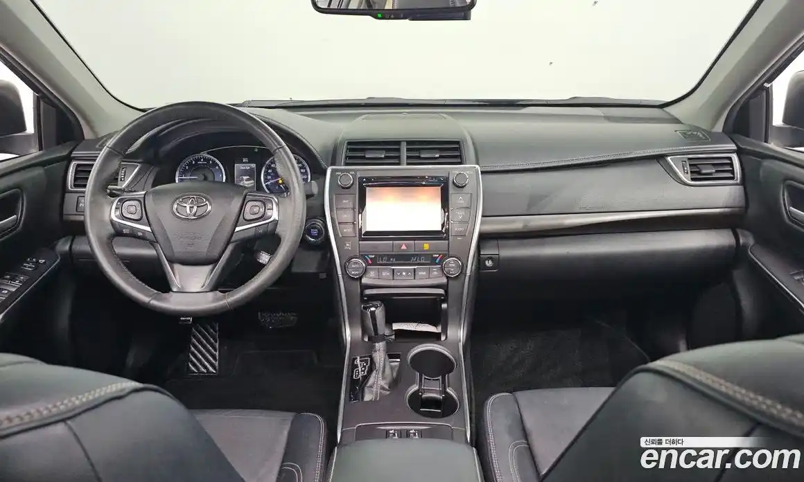 Toyota Camry 2017 2.5 гидро, фото 7