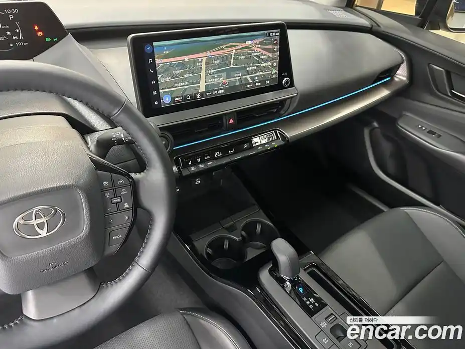 Toyota Prius 2025 2.0 вариатор, фото 12