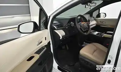 Toyota Sienna 2023 2.5 гидро, миниатюра 11