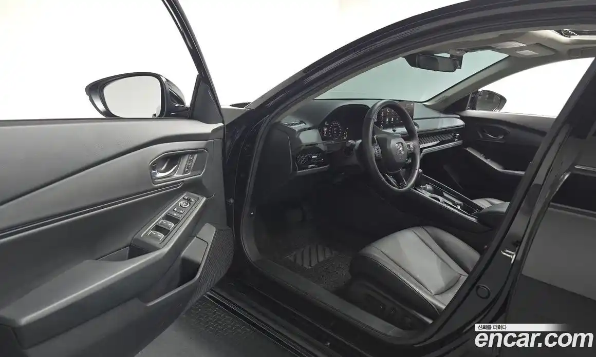 Honda Accord 2024 1.5 автомат (гидро), фото 13