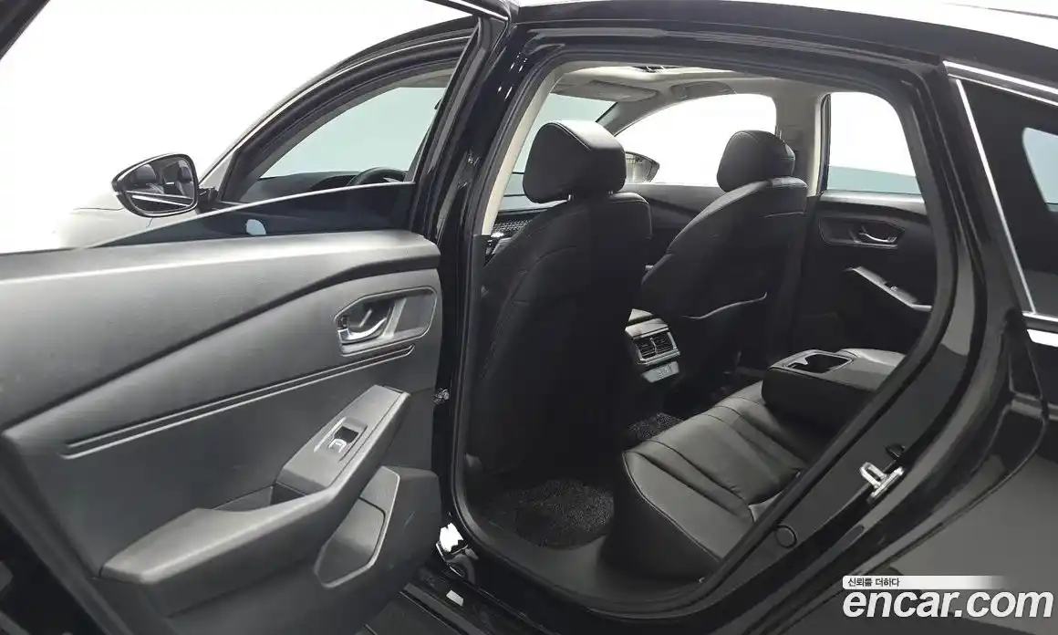 Honda Accord 2024 1.5 автомат (гидро), фото 16