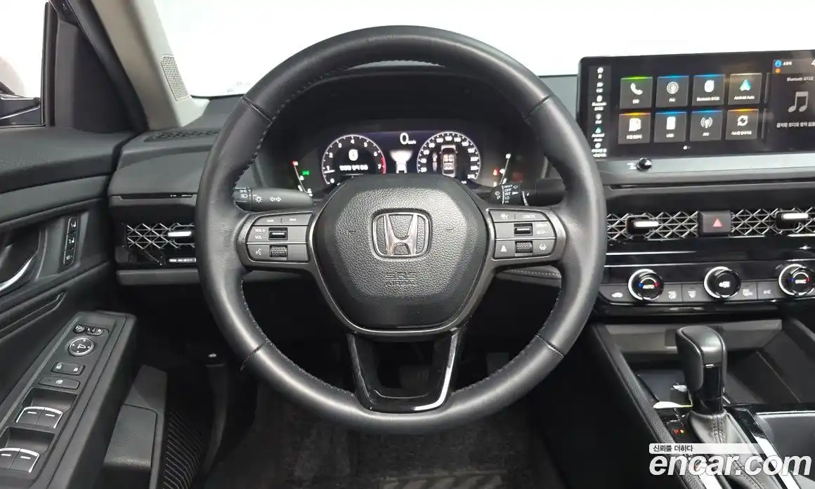 Honda Accord 2024 1.5 автомат (гидро), фото 19
