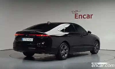 Honda Accord 2024 1.5 автомат (гидро), миниатюра 2