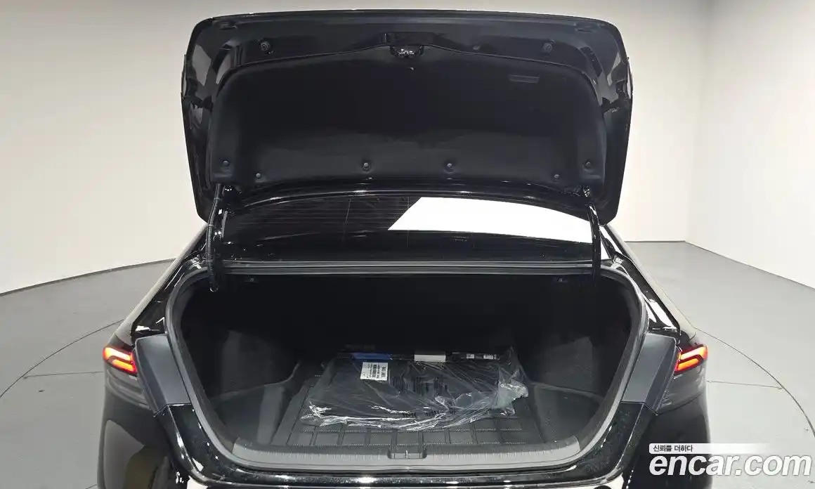 Honda Accord 2024 1.5 автомат (гидро), фото 26