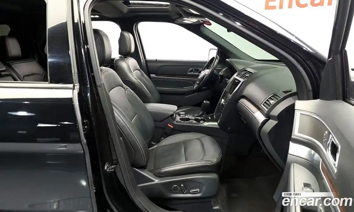 Ford Explorer 2018 2.3 автомат (гидро), фото 11