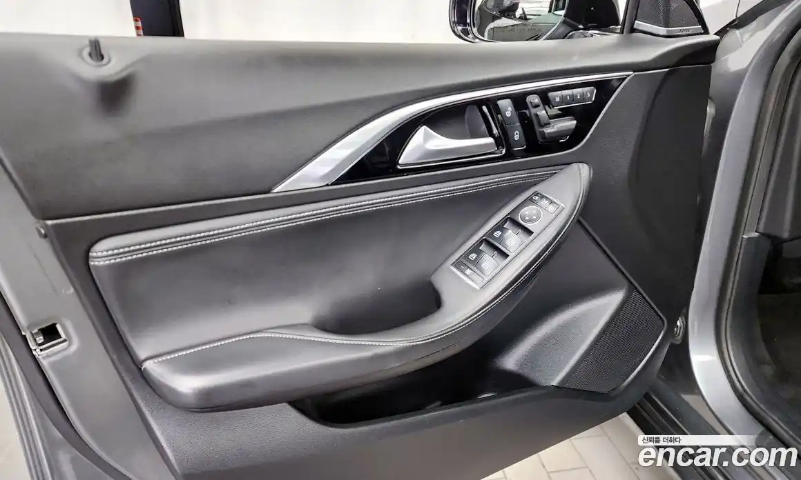 Infiniti Q30 2018 2.0 гидро, фото 13