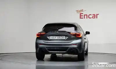 Infiniti Q30 2018 2.0 гидро, миниатюра 3